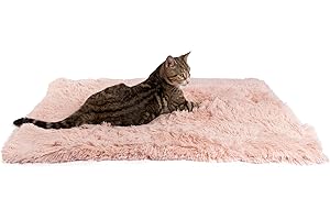 Calming Shag Fur Pet Throw Blanket: A Tranquil Haven for Your Feline Friend