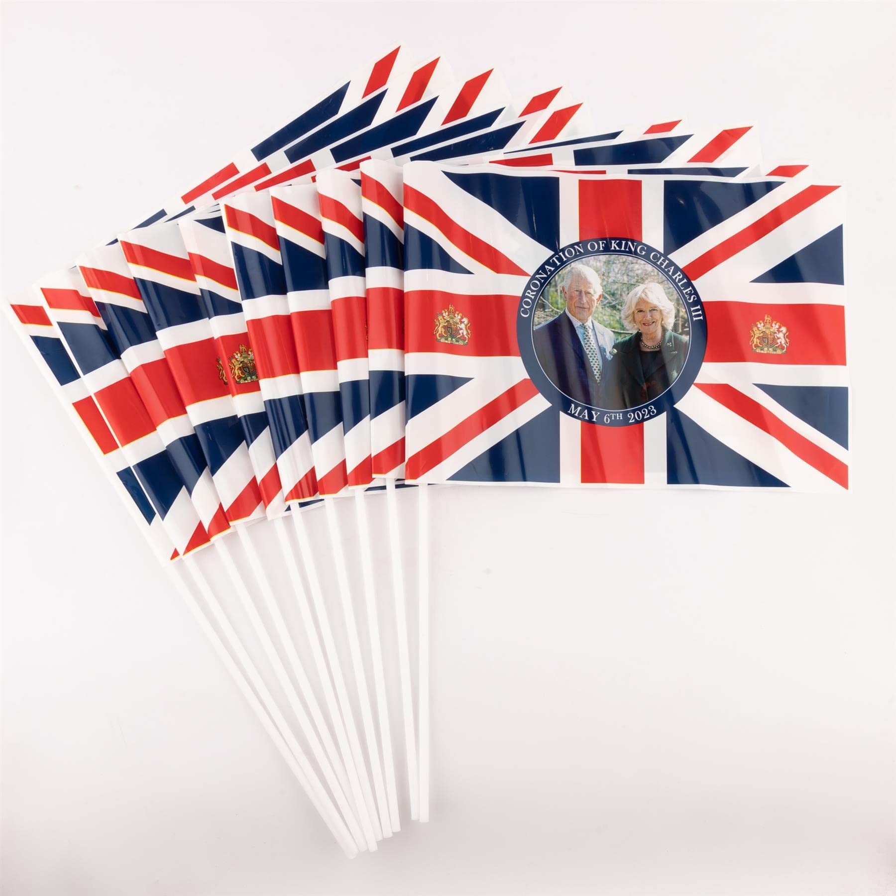 50pcs PVC Hand Waving Flags Union Jack King Charles III and Queen Consort Camilla Coronation Mini Flags Royal Family Street Party Home Car Table Decorations - Image 2