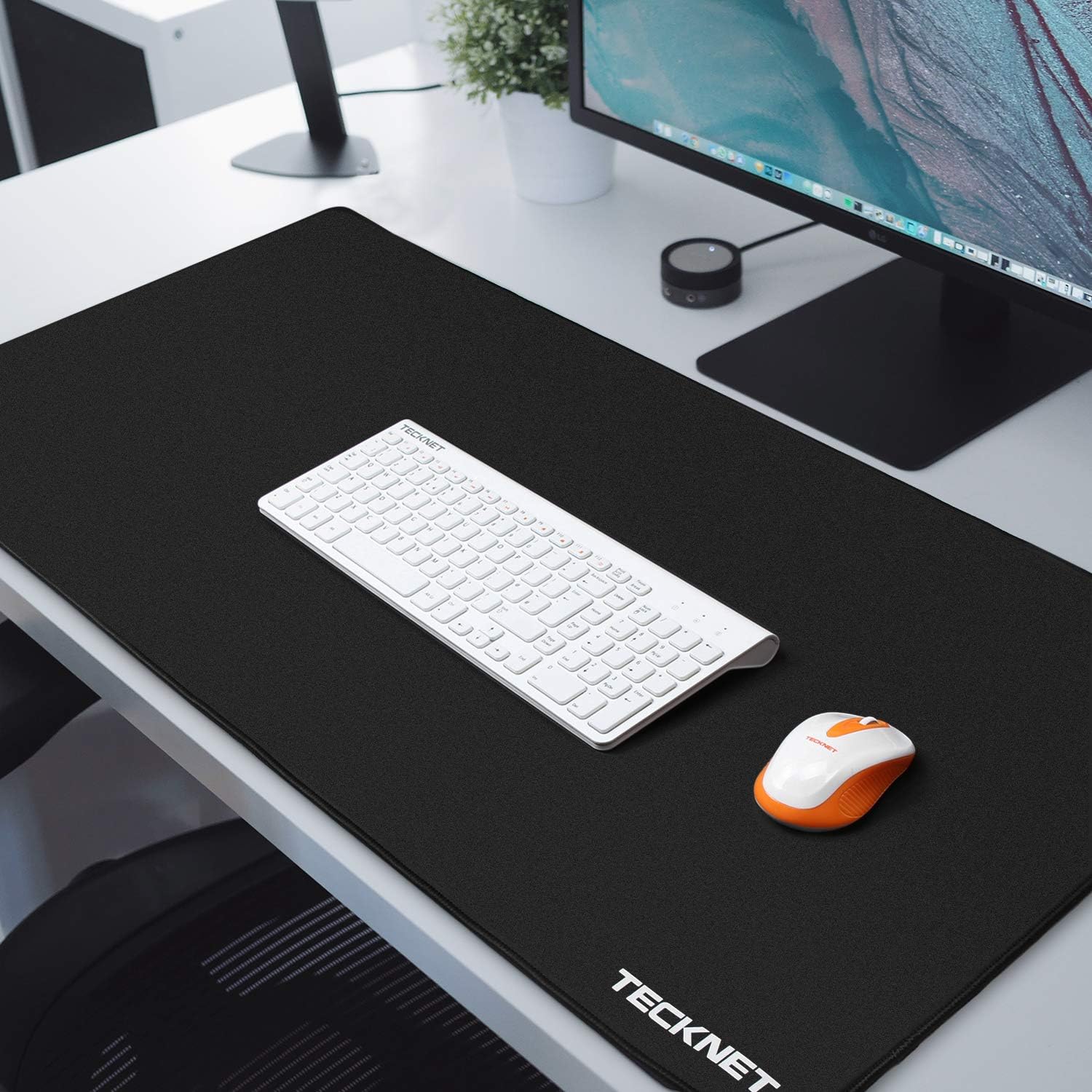 TECKNET Large Gaming Mouse Pad with Superior Micro-Weave Cloth,Extended Desk Mousepad with Stitched Edges,Non-Slip Base,Water Resist Keyboard Pad for Gamer,Office & Home,35.4X 15.8in（Black）