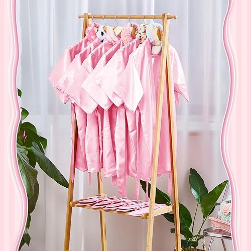 Miniatura 5 de Xuhal 36 piezas de suministros de fiesta de spa para niñas, 12 kimonos, bata de baño con cuello en V, 12 diademas de spa suaves, 12 espuma desechable