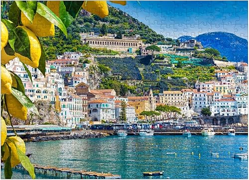 Miniatura 7 de MyPuzzle - Vista panorámica de la hermosa Amalfi en colinas que conducen a la costa, Campania, Italia, rompecabezas prémium de 500 piezas