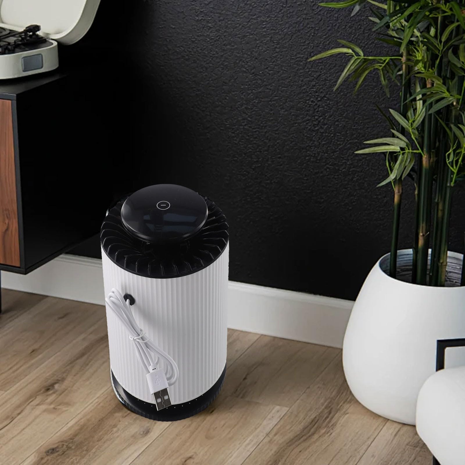 Zoegneer Purificatore d'aria compatto da scrivania per casa e ufficio, rimuove il fumo, PM2 5, polvere rinfresca l'aria silenziosa, materiale ABS, bianco nero, copertura di 10 mq (con 2 filtri)