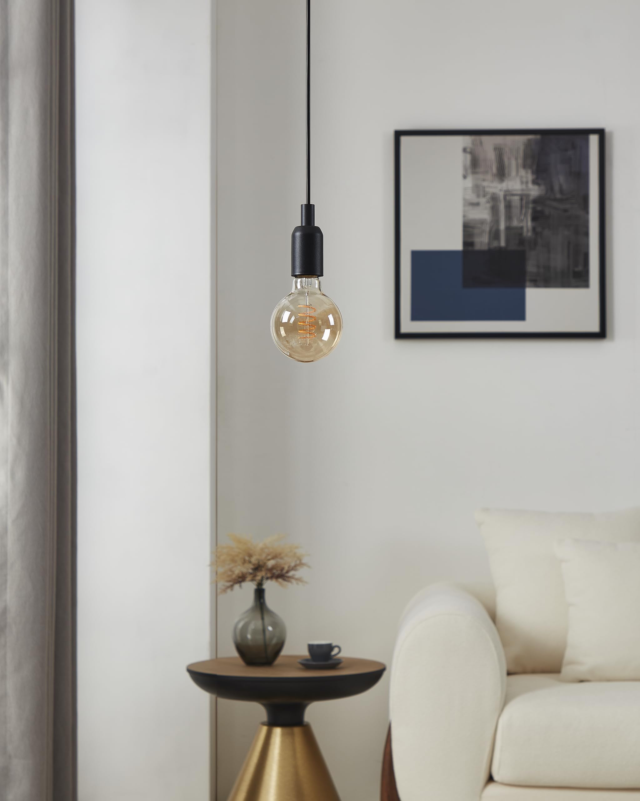 EGLO Dimmable E27 LED globe, amber vintage spiral filament light bulb - Image 3