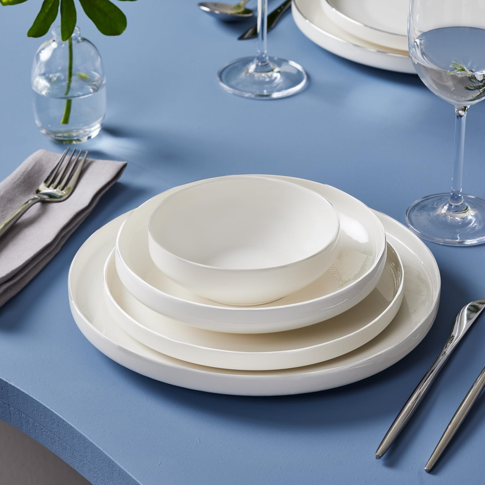 Karaca White Saturn Dinnerware Sets, Modern Kitchen Dinner Set For 6 People, 24-Piece Plates And Bowls Sets, Bone China Material, Durable & Elegant
