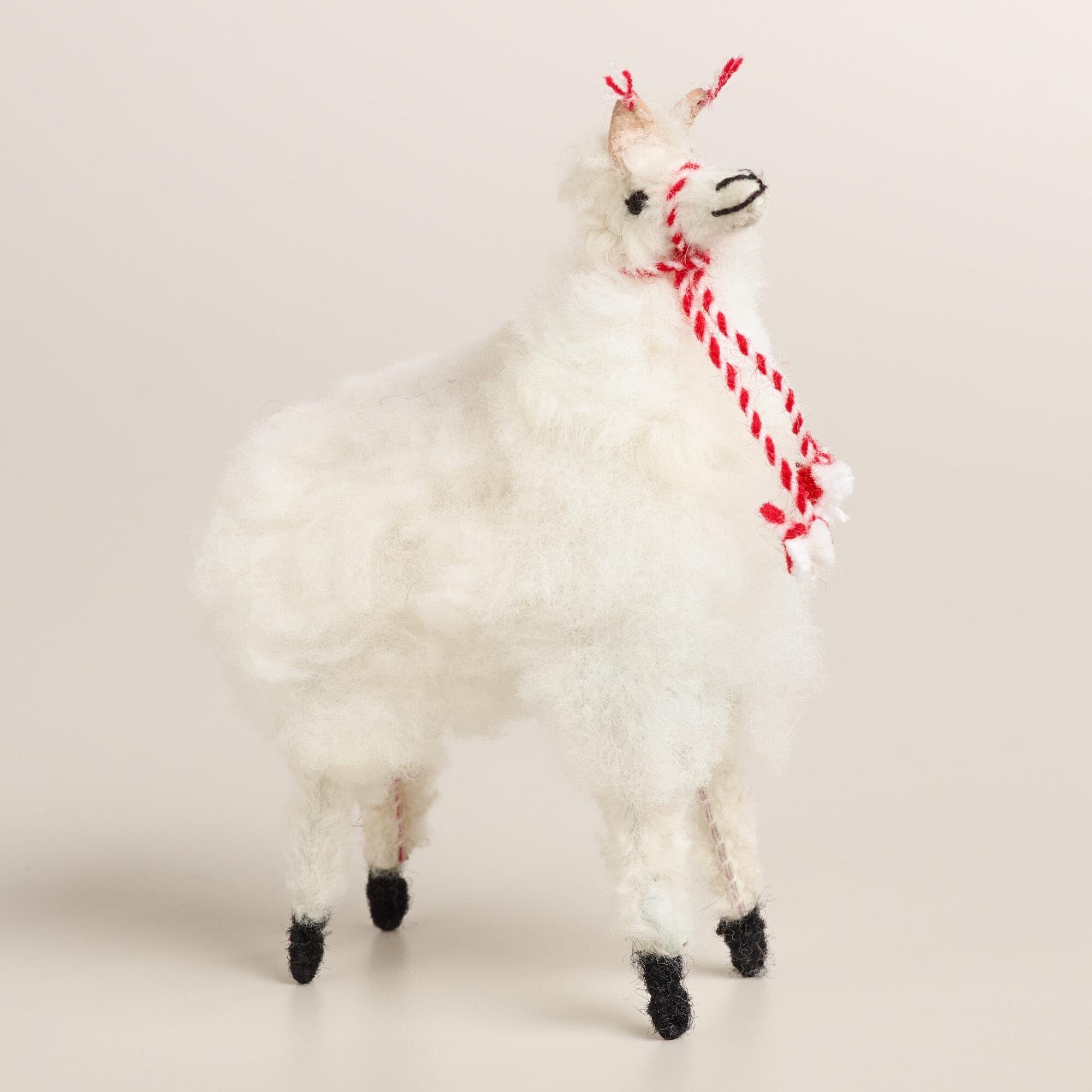 White Peruvian Alpaca Llama 3"W x 4"L x 5"H