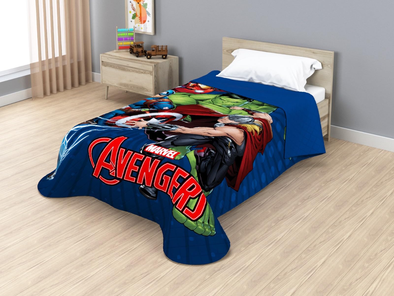 Disney Marvel Jay Franco Avengers Blast of Heroes Thermo-Sealed Bouti Quilt, 170 x 250 cm, Microfibre, 100gsm Filling JE12755ET