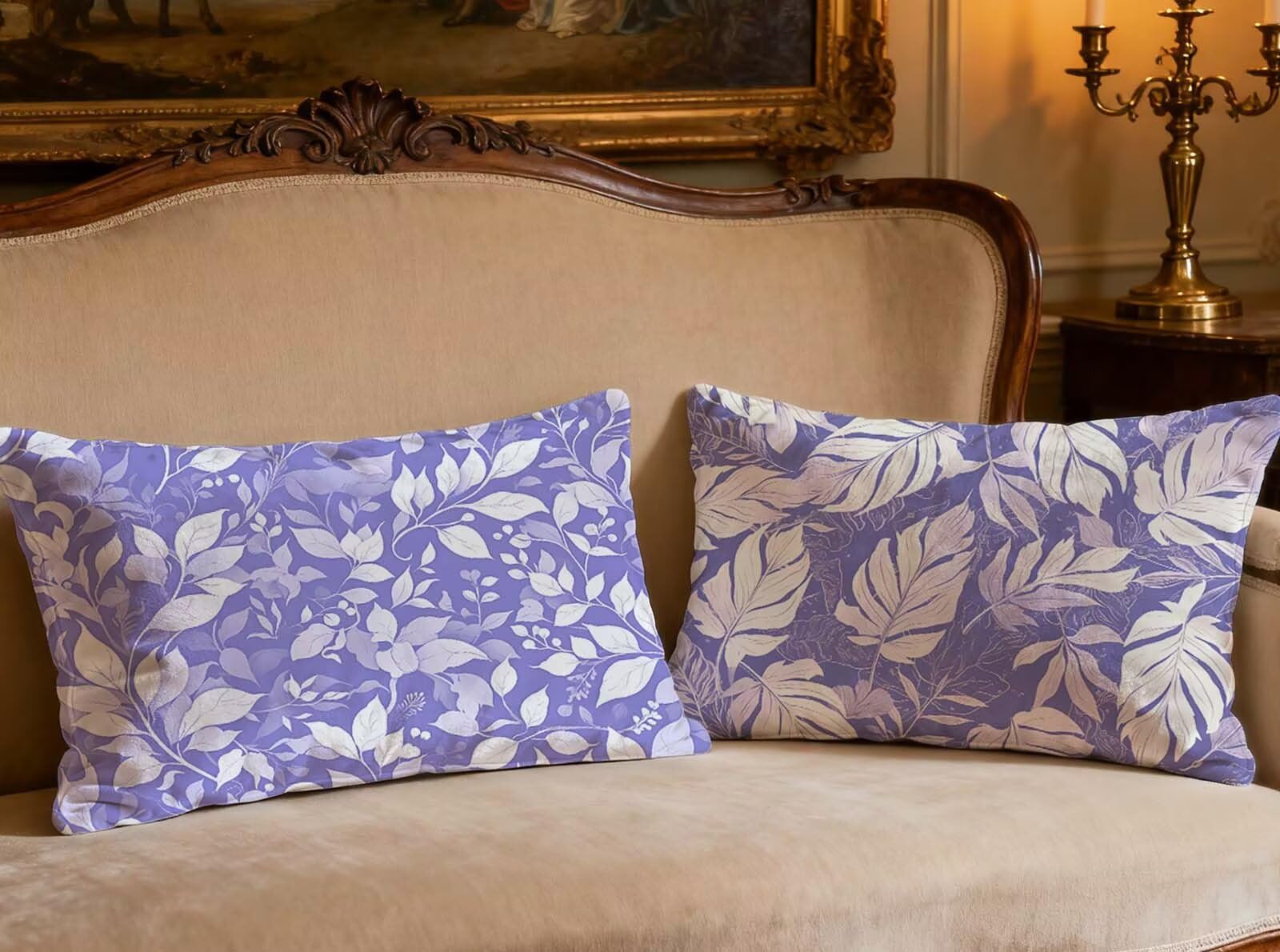 Housse de coussin violette en velours pour déco salon cocooning