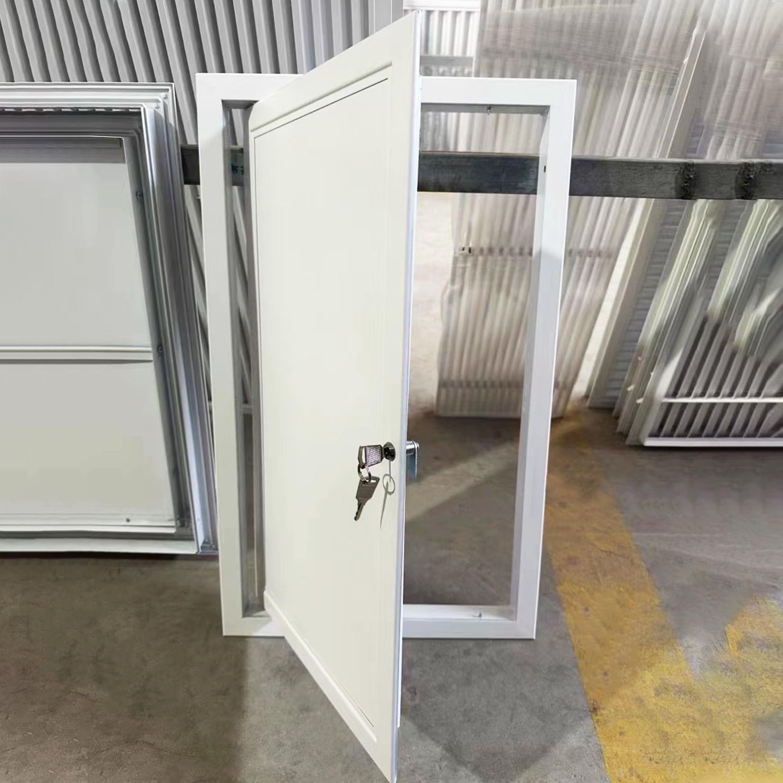 Trampilla Pladur Panel de Acceso Empotrado para Exteriores e Interiores. Puerta de Acceso Empotrada para Pared, Techo o Ático. Tapa de Aluminio con Cerradura para Orificios de Pared(36x36in(91x91cm))
