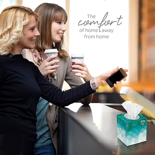 Miniatura 31 de Kleenex® Pañuelos faciales BOUTIQUE™, 95 pañuelos por caja, paquete de 3 cajas