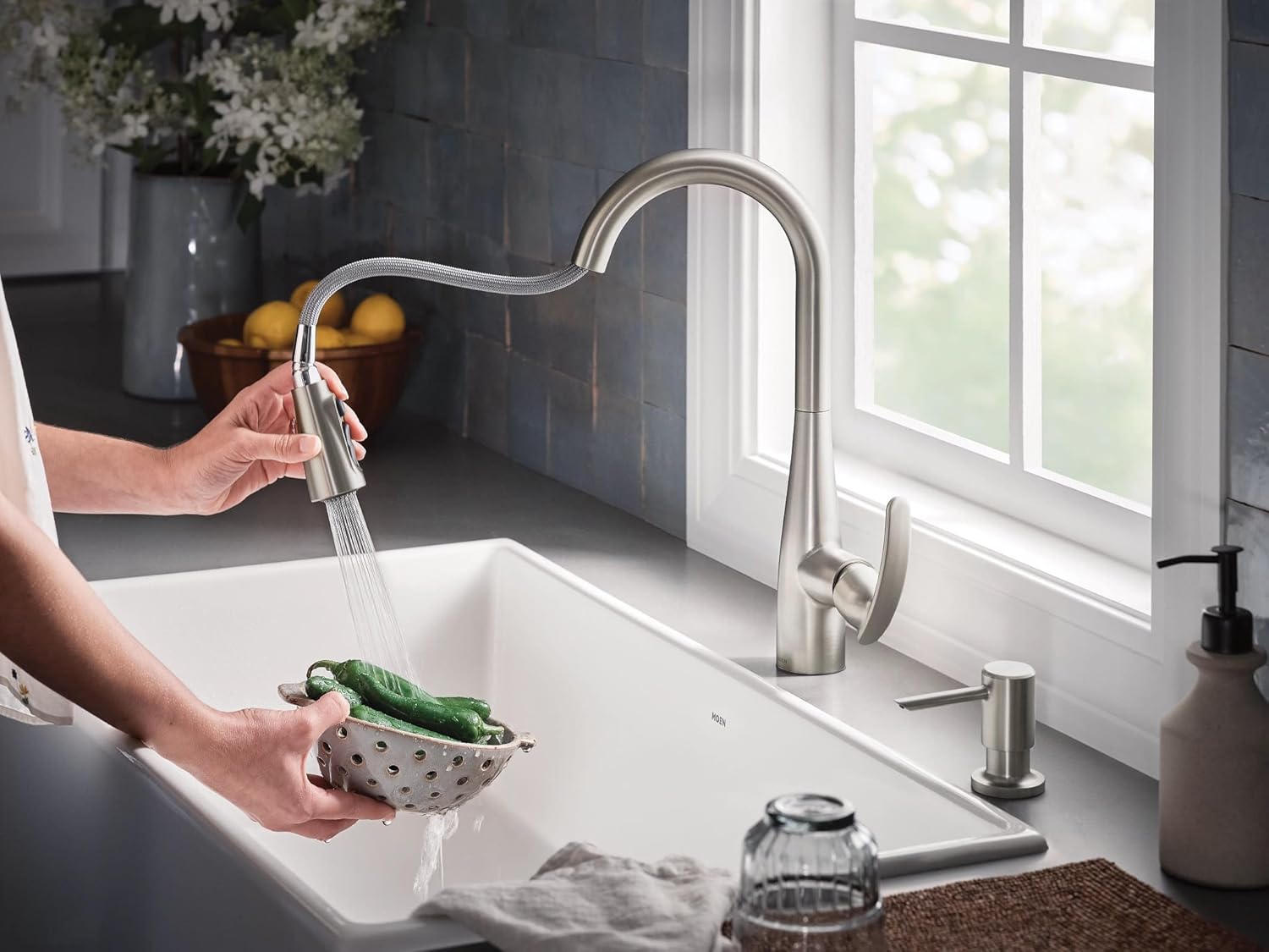 Moen Reyes Stainless Pulldown Kitchen Faucet with Soap Dispenser and Power Boost, Transitional Kitchen Faucet, One-Handle High Arc, Easy Installation, Spot Resist Finish, 87932SRS - Image 7