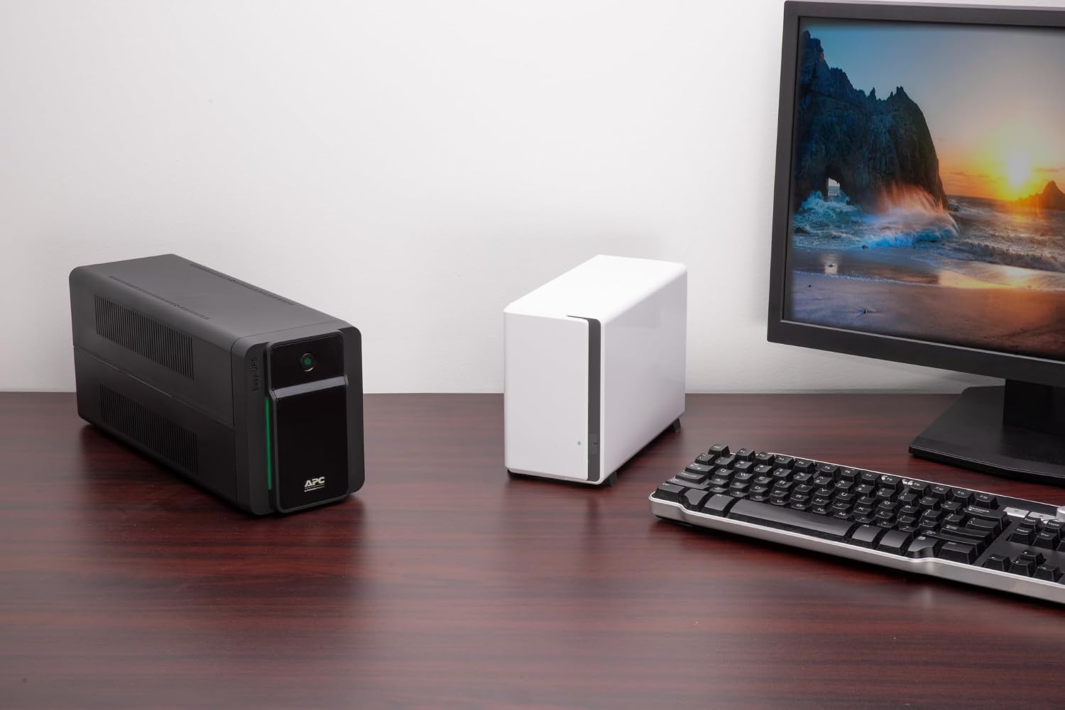 APC Back-UPS Line-Interactive User Manual