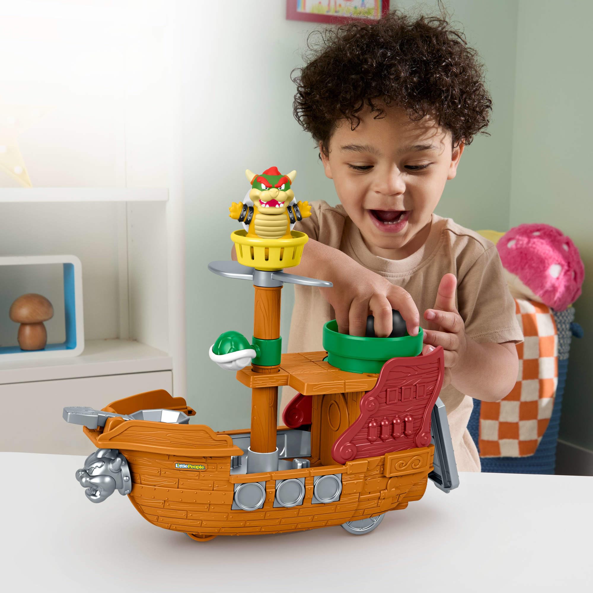 Fisher-Price Little People My Mario Galeone di Bowser, Giocattolo per Bimbi Piccoli, playset con Personaggio per Il Gioco di finzione nell'età prescolare, per Bambini dai 18 Mesi in su, JHG62