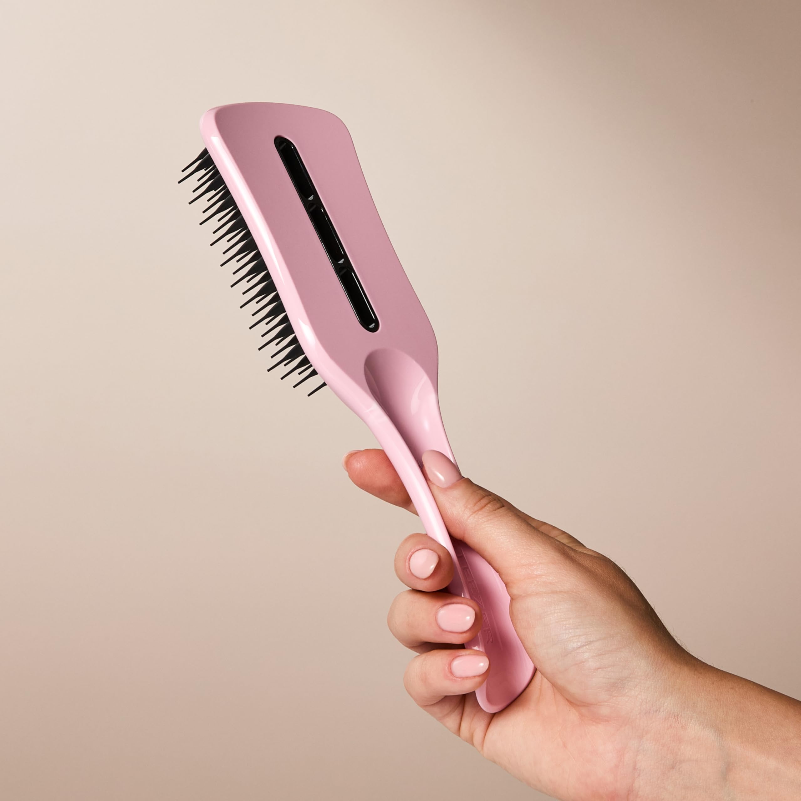Tangle Teezer Easy Dry & Go do mokrych włosów delikatnych i średnich - dodaje objętości, gładkości i połysku - szczotka do suszenia włosów skraca czas i zmniejsza zniszczenie włosów - Radosny róż