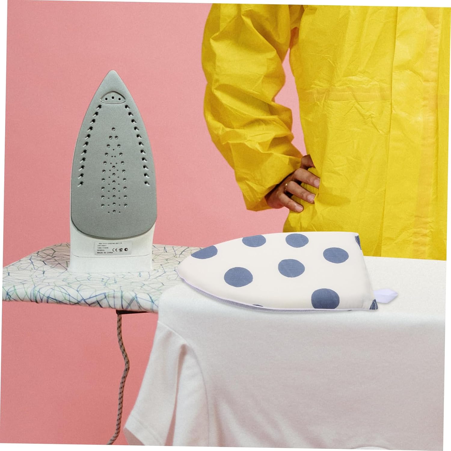 Small Garment Steamer Mitt with Sponge Polyester Mesh Protective
