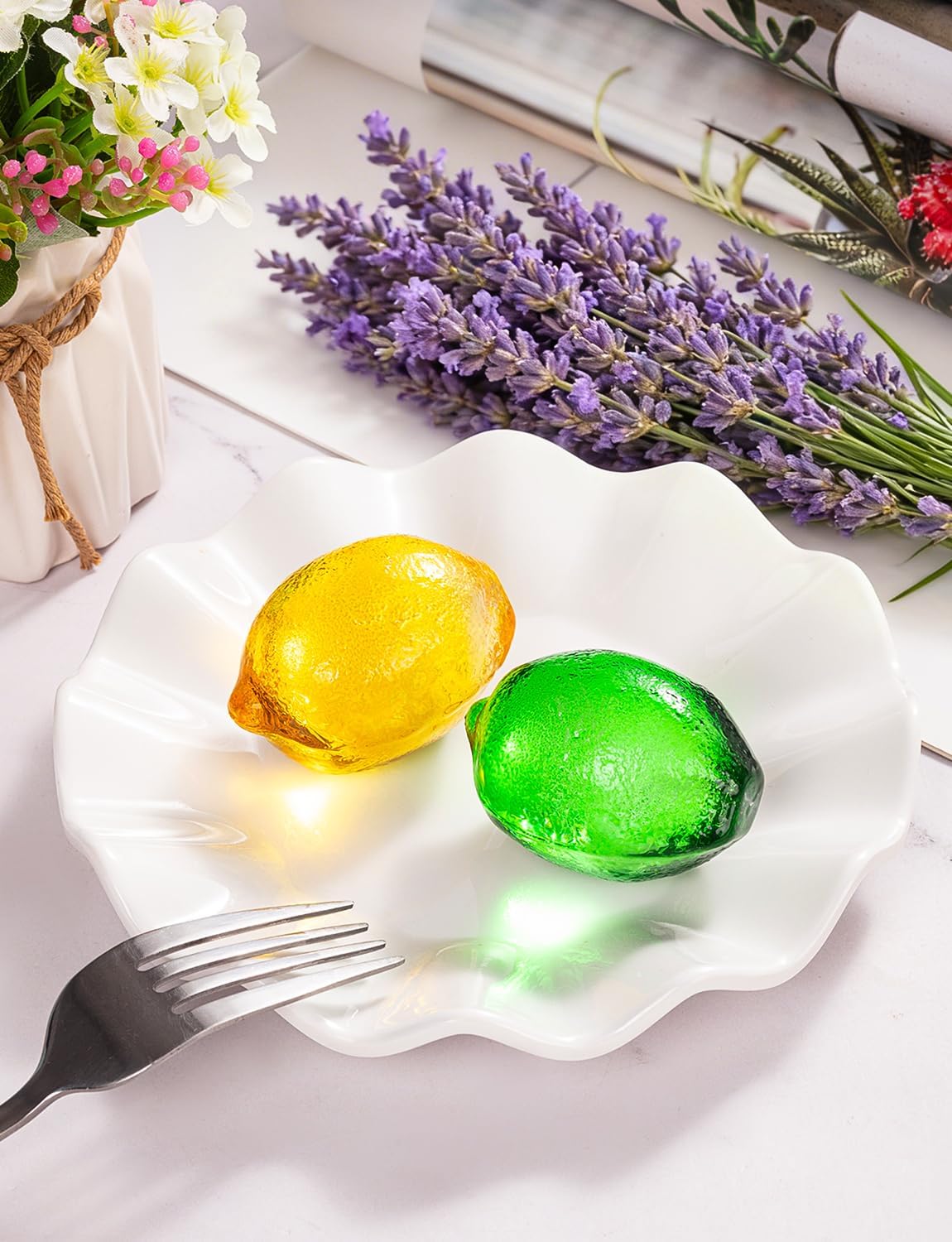 2Pcs Glass Lemon Figurine Collectibles, 2inch Glass Fruits Decoration for Home Office Table Lemon Ornament Decoration
