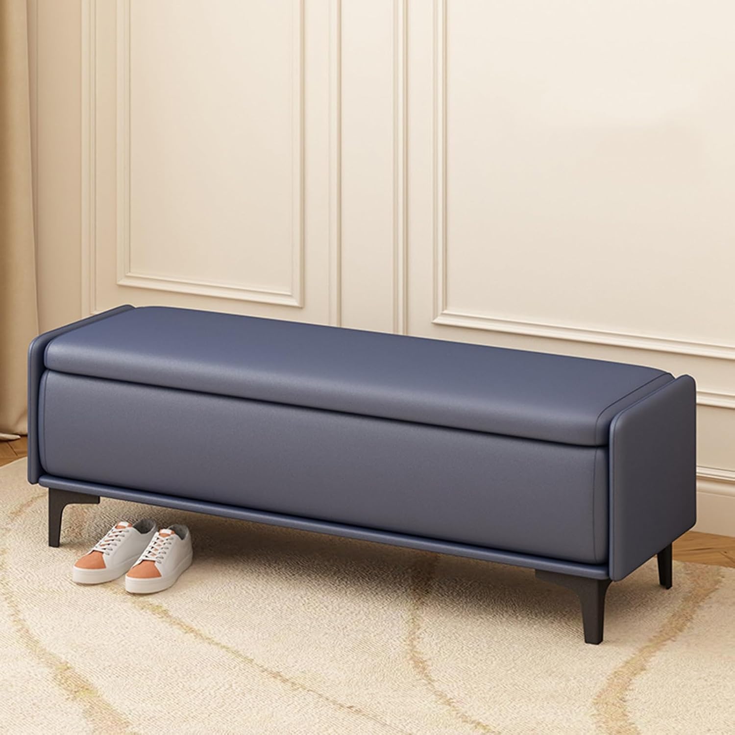 Repose-pieds haut de gamme en cuir rembourré et finitions métalliques pour salon