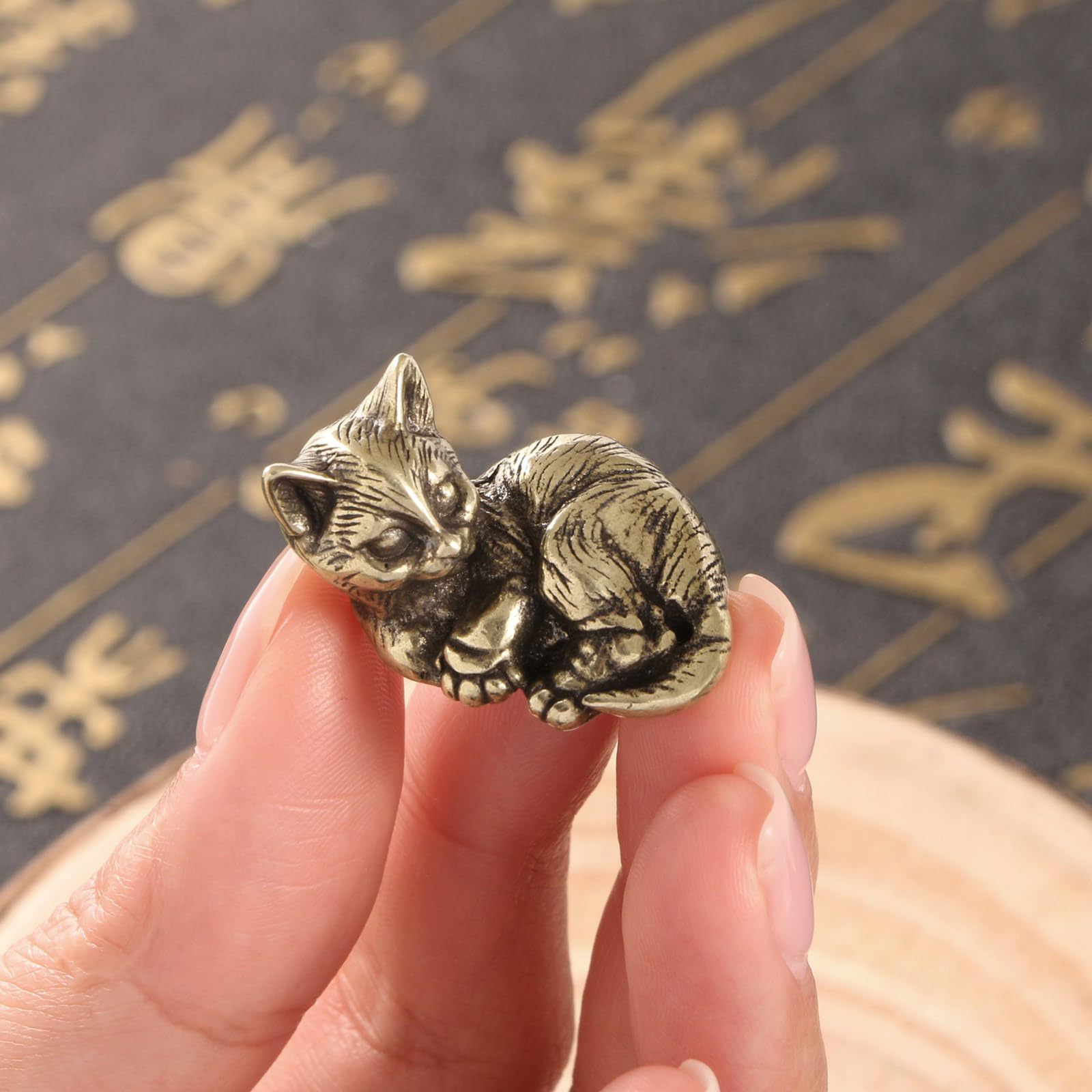 Amazon.co.jp: ZOZOYY リアルな銅像 猫の置物 金属彫像 動物彫刻