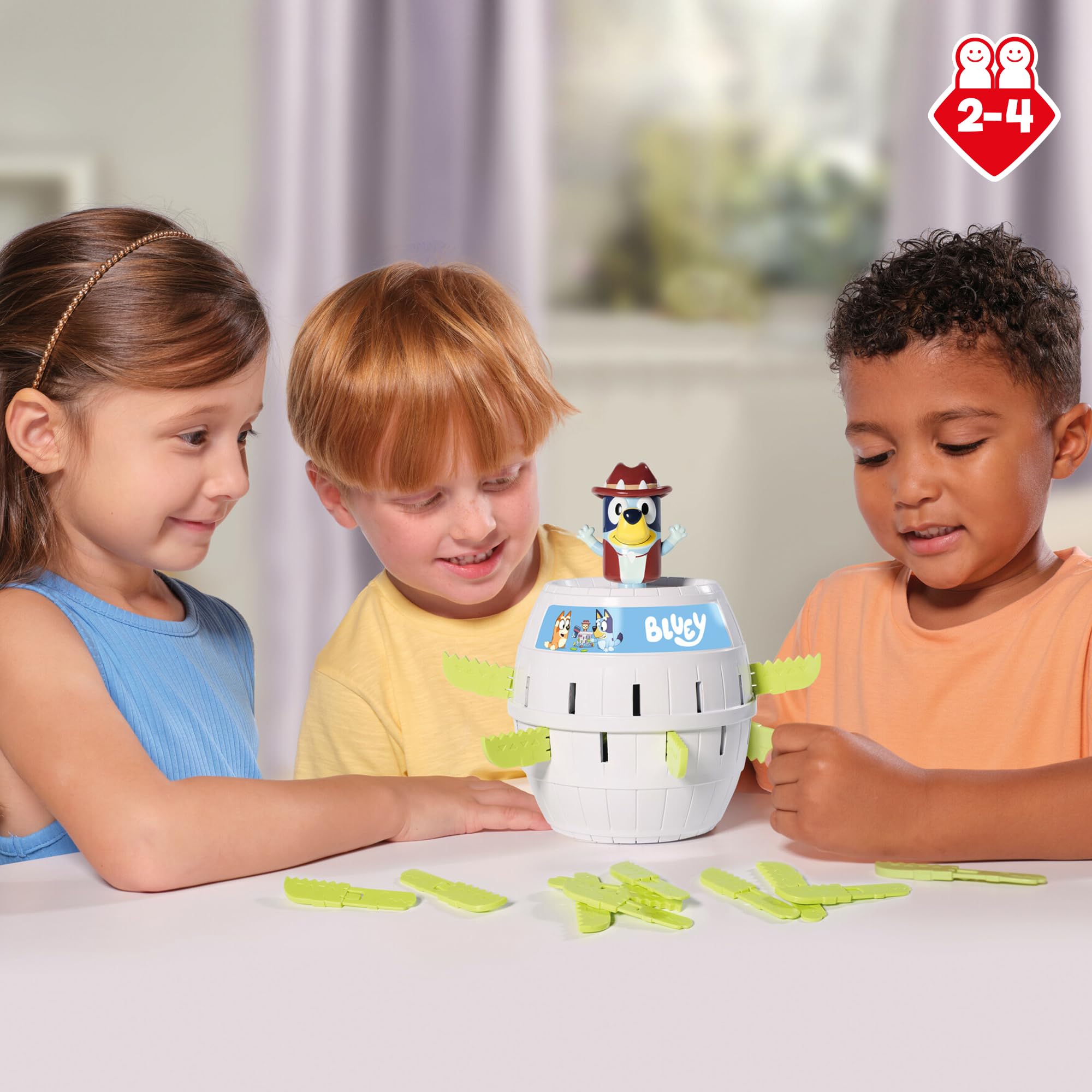 Bizak Salta Bluey, Jeu de société familial inspiré du saut pirate avec des dessins animés Bluey, pour 2 à 4 joueurs, pour garçons et filles à partir de 4 ans (30693659)