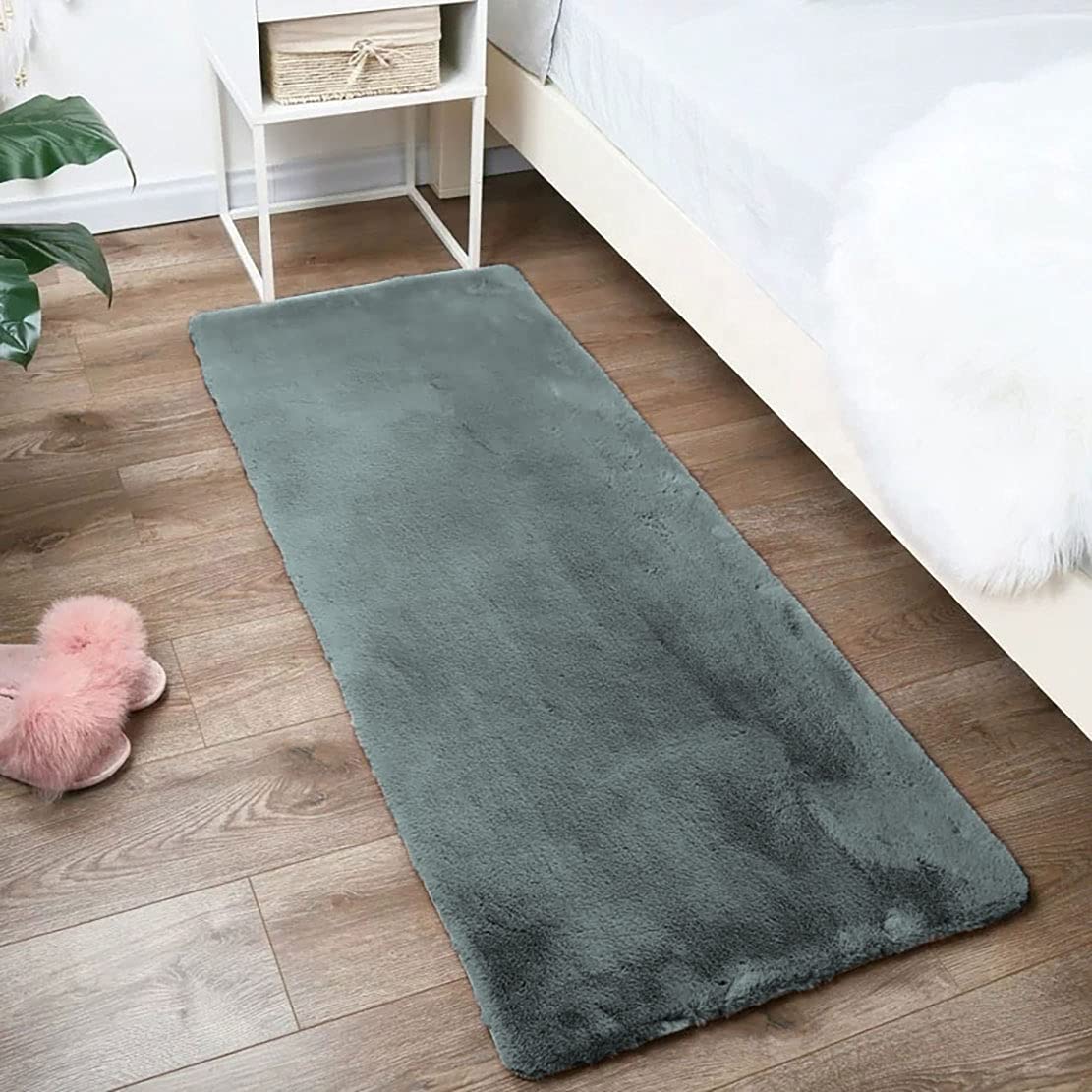 Luxe Home Rabbit Fur Runner - Soft Grey 2x5 Feet -24 Luxe Home Rabbit Fur Runner - Soft Grey 2x5 Feet -24