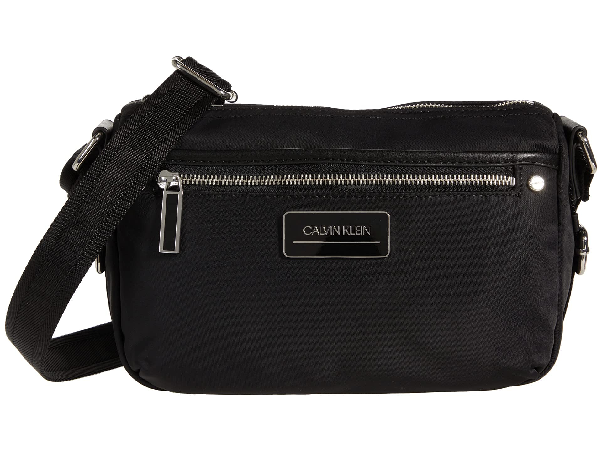 

                                                    Calvin Klein Sussex Nylon Crossbody Black/Silver O