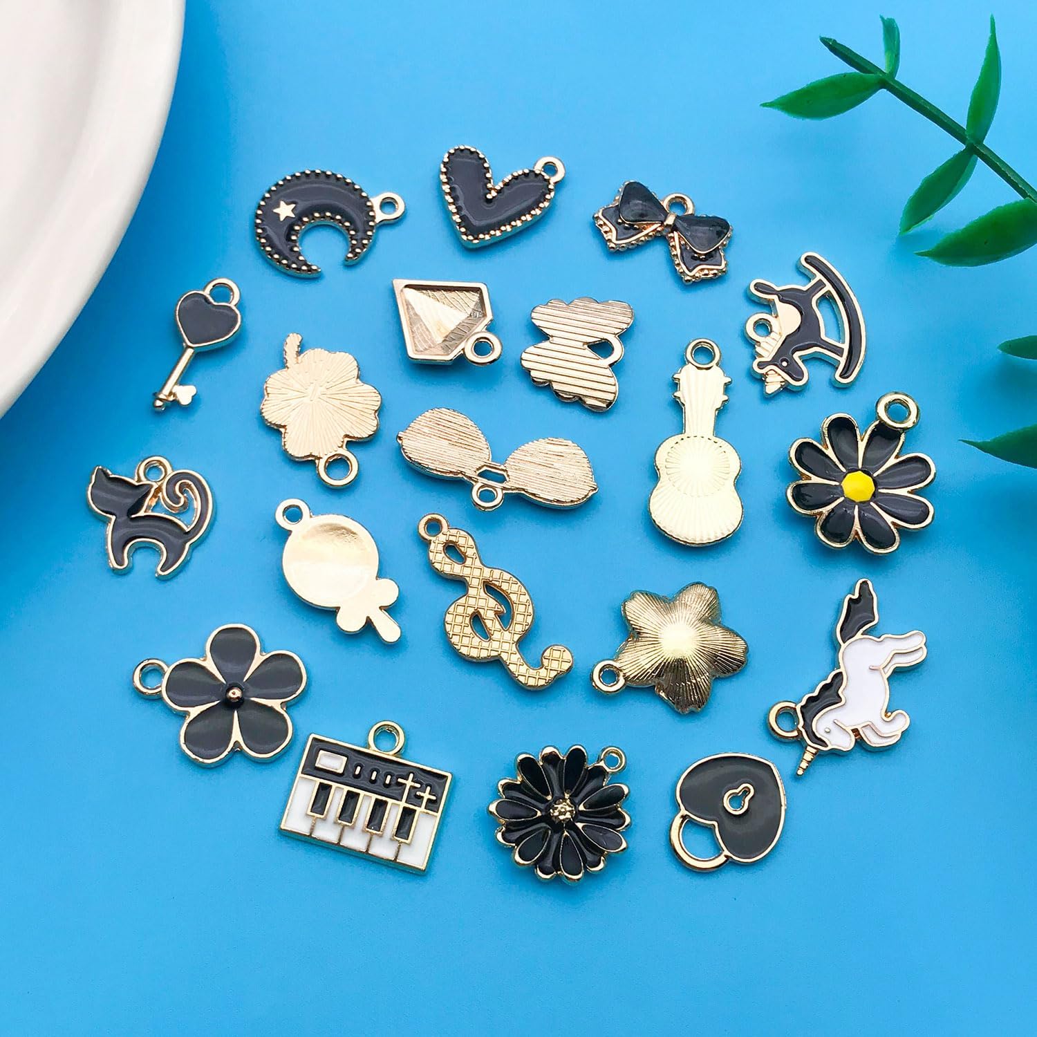 Youdiyla 60pcs Alloy enamel black series flower heart set Pendant Jewelry Making DIY Keychain Earrings Pendant Various Design Charms for Jewelry Making Bracelets Necklace(SN994) - Image 3