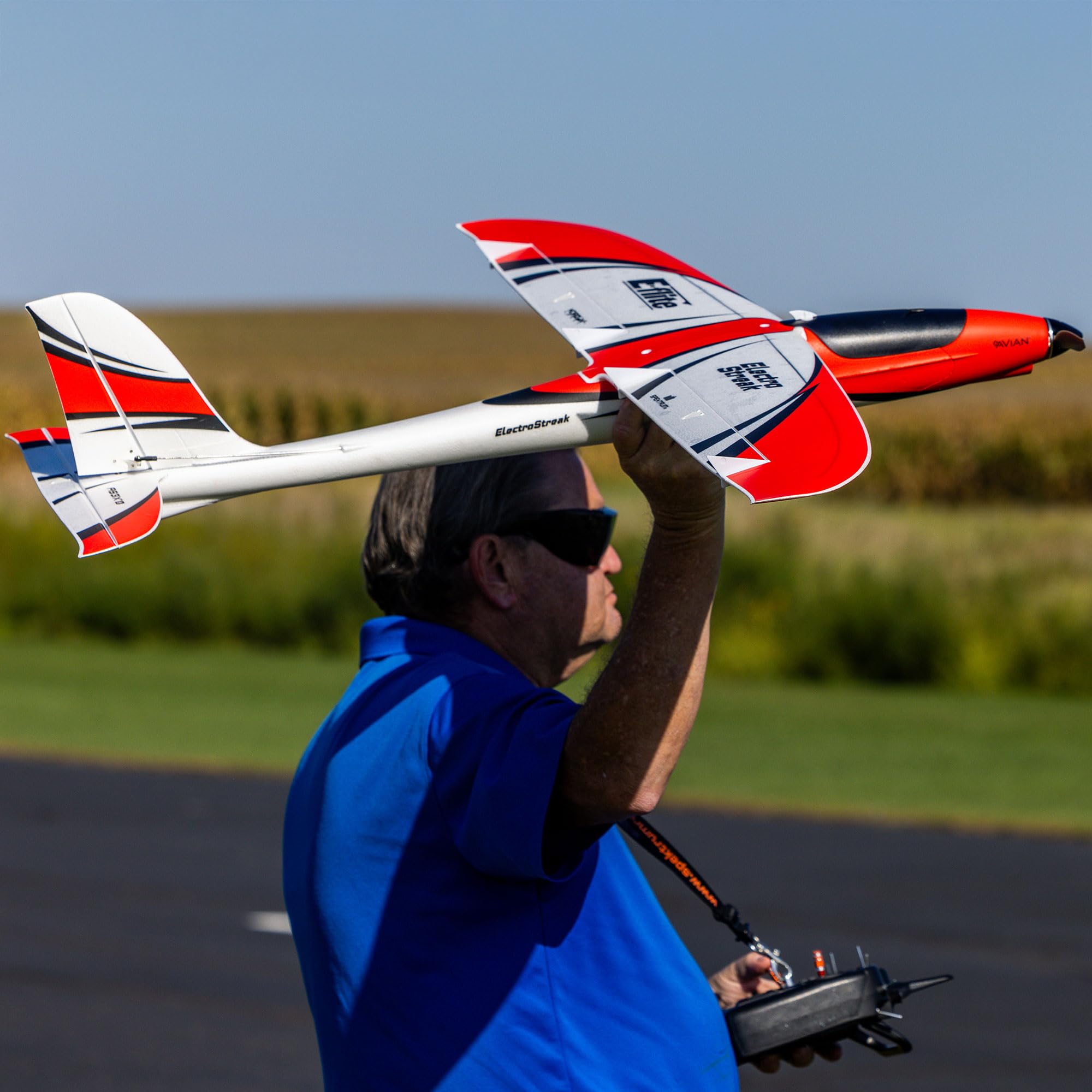 E-Flite ElectroStreak RC Plug N Play ferngesteuertes Propeller Flugzeug extrem schnell max 210 kmh, ohne Akku, Ladegerät und Fernsteuerung