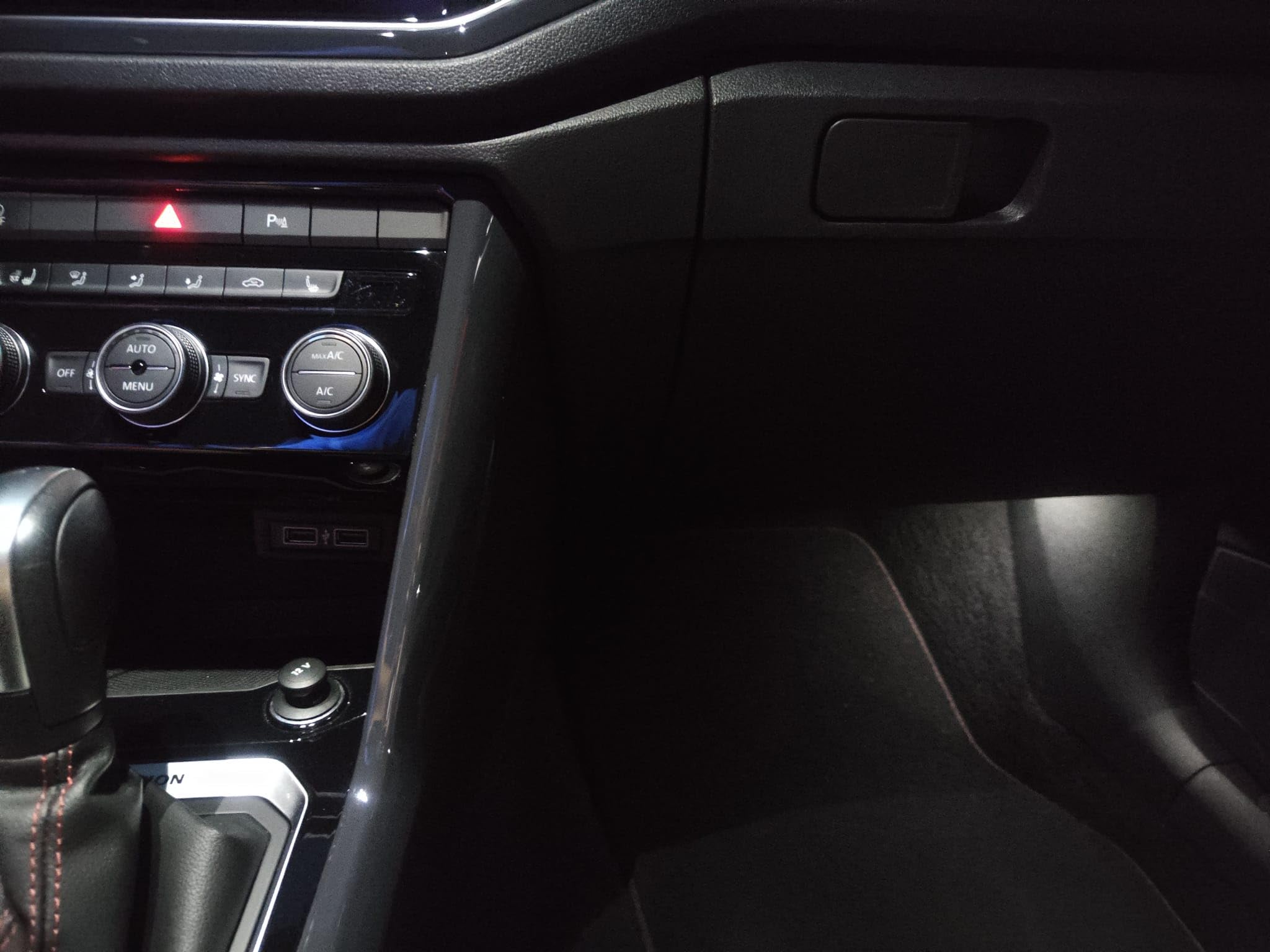 Kit De Iluminación Interior LED Blanco Para VW Passat B6 3C – Berlina Y Familiar (Do!LED, 6000K)