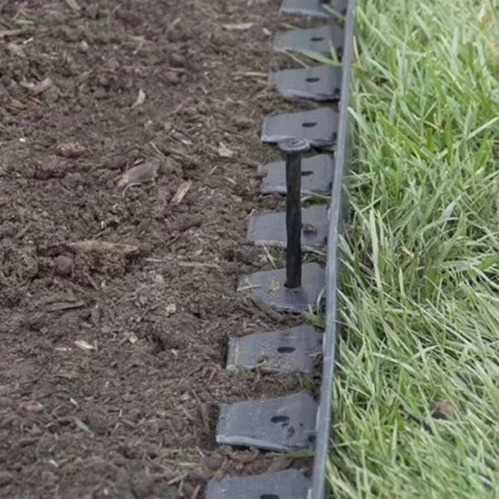 Rasenkante Flexibler Rasenkanten-Kunststoff for den Garten, kein Graben, 9,7 m, mit 30 Stacheln, Landschaftskanten, einfach zu installierender Einsatz, Schwarz