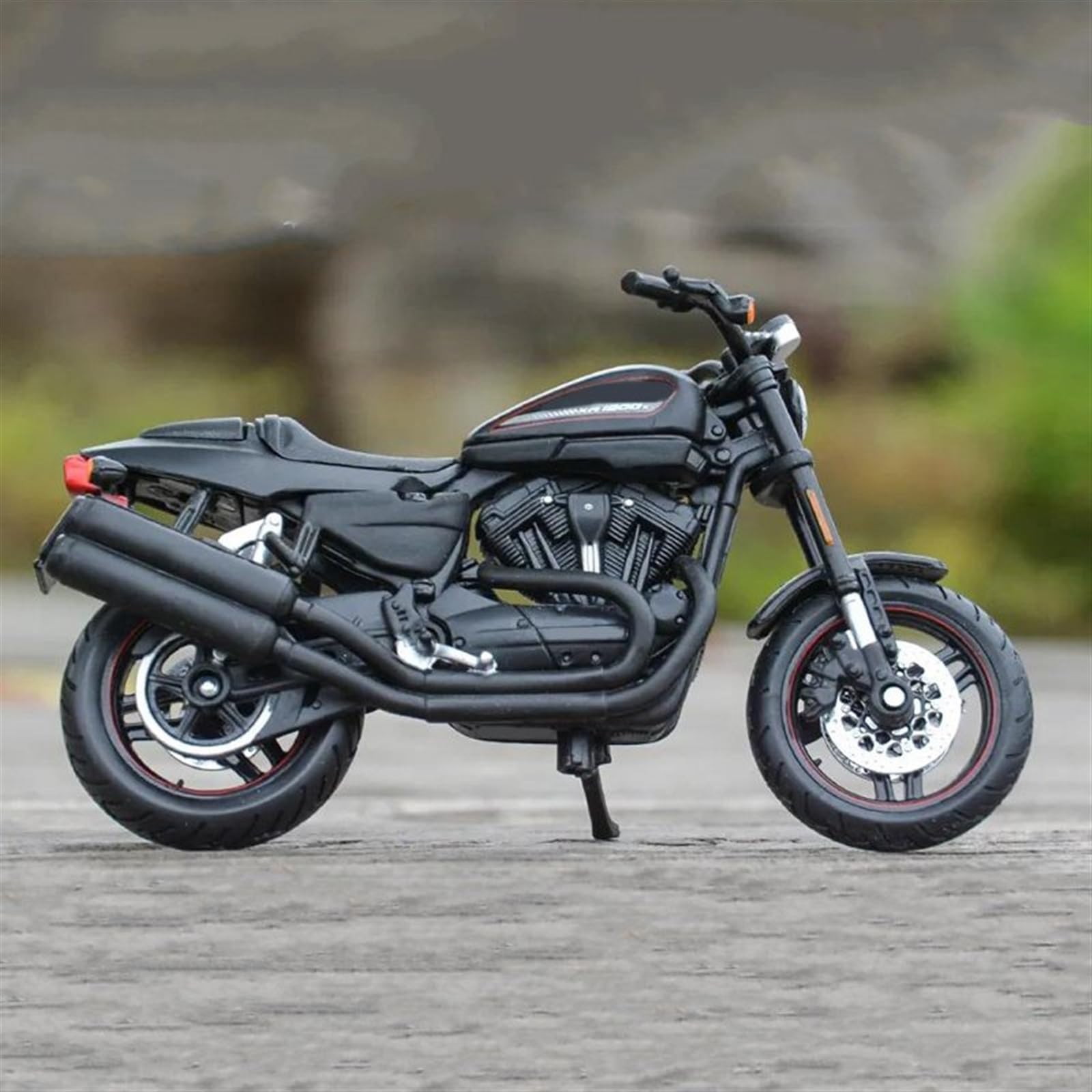 SEYXF Motorbike Toy Motorcycle Model Toy Collection 1/18 for Harley for Davidson XR 1200X 2011(Black- Silver)