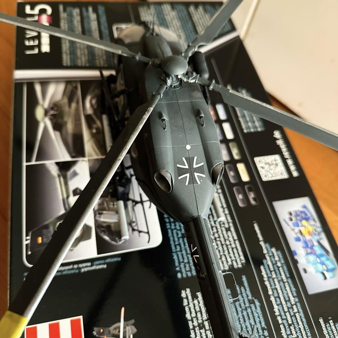 Amazon.co.jp: H145M LUH KSKヘリコプター ドイツレベル1/32 エアバス 