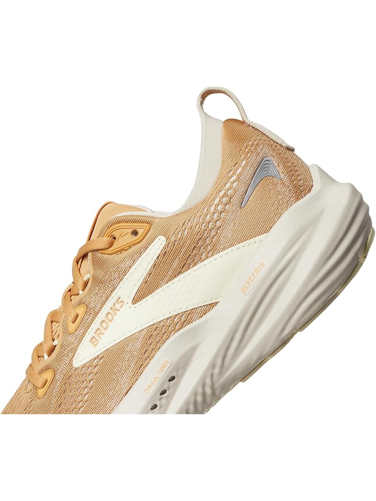 Beige Brooks Glycerin 22