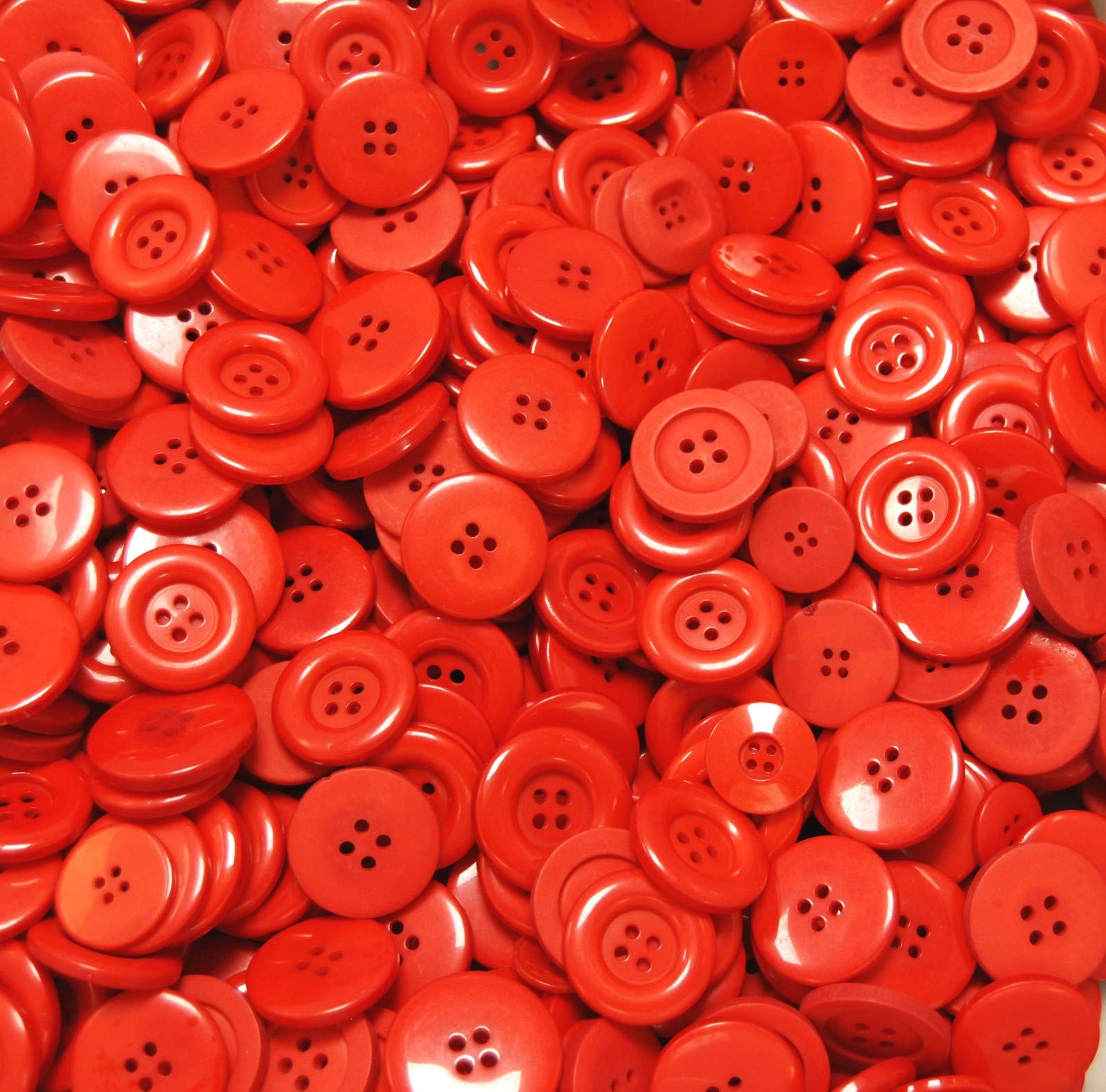 celloexpress Pack of 250g - LARGE RED MIX - Mixed Large Sizes and Colours of Various Large Red Buttons for Sewing and Crafting — image 1