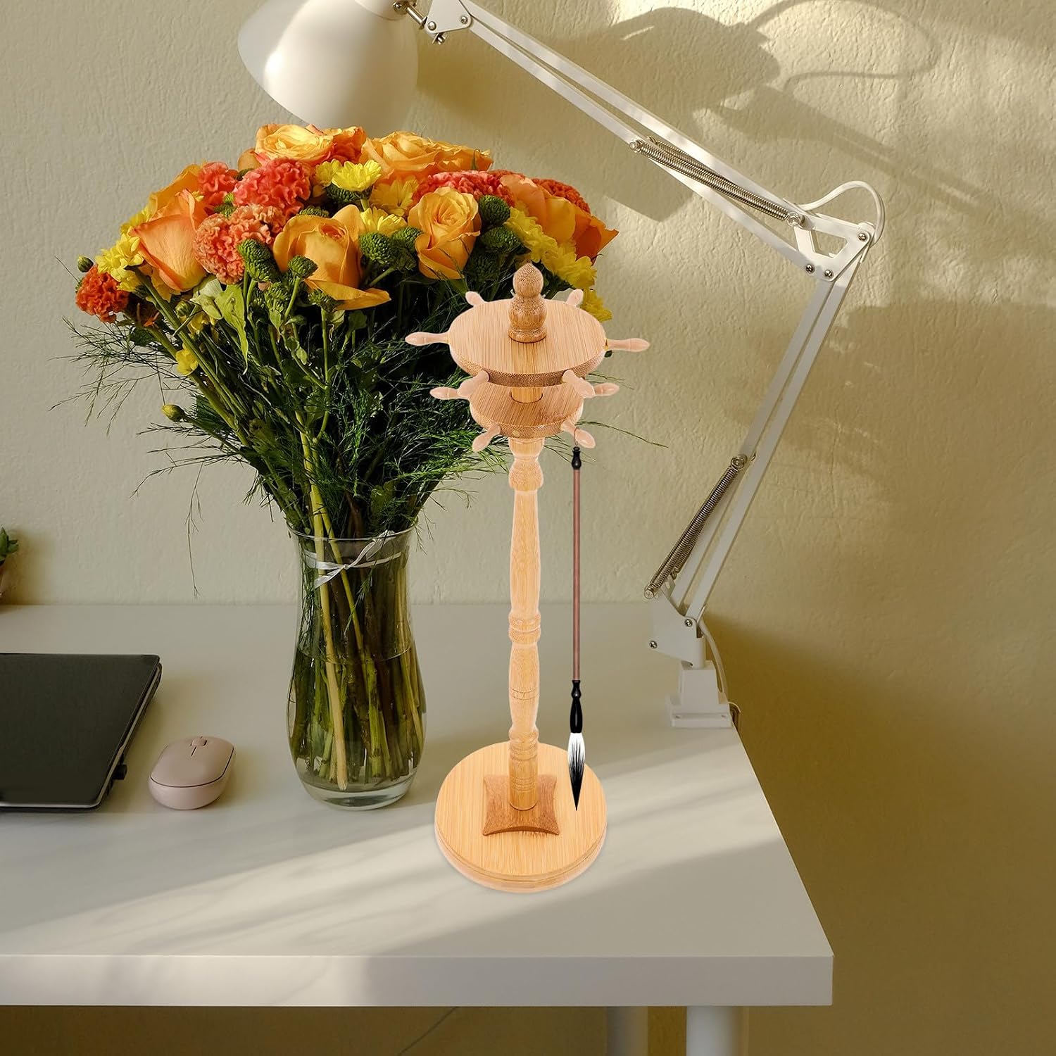 YARNOW Wooden round Brush Stand with Sturdy Base and 360 Degree Rotation, Elegant Pen Display Stand for Desk, for Workspace and Writing, Brown Circular Pen Holder for Craft Shows