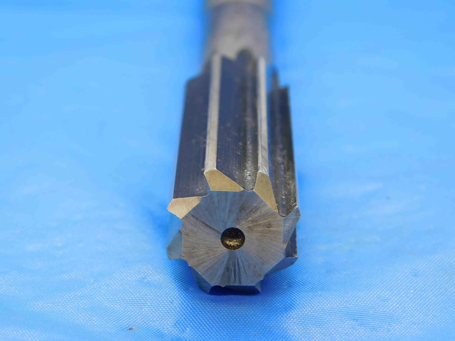 M & J Tooling LLC Standard Tool CO. 0.6873 OD HSS Reamer 8 FL .6873 11/16 .6875 -.0002 Undersize - JC1995AD4
