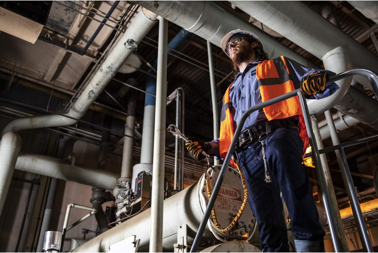 GEARWRENCH 3/8" Drive 90-Tooth Quick Release Tether Ready Teardrop Ratchet - 81211TH