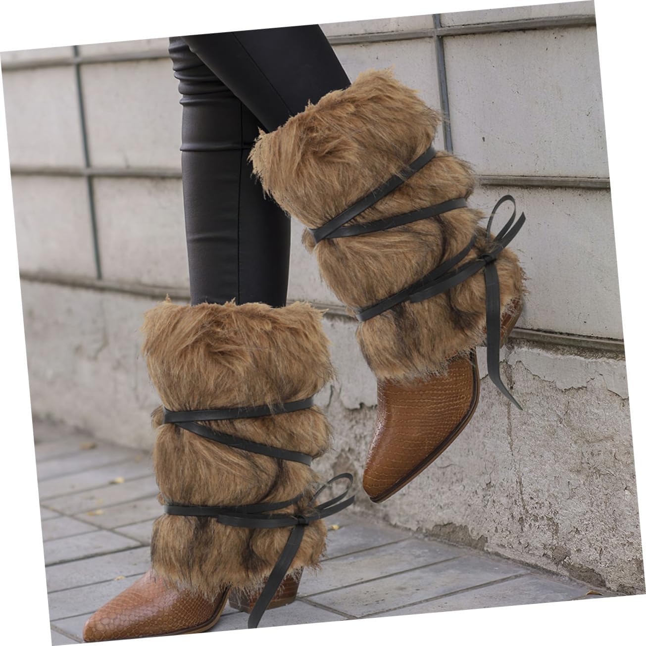 SHOWERORO 2pcs Fuzzy Leg Warmers Viking Accessories Fit Women Faux Fur Leg Warmers Warm Boot Covers for Halloween Cosplay Medieval Costumes