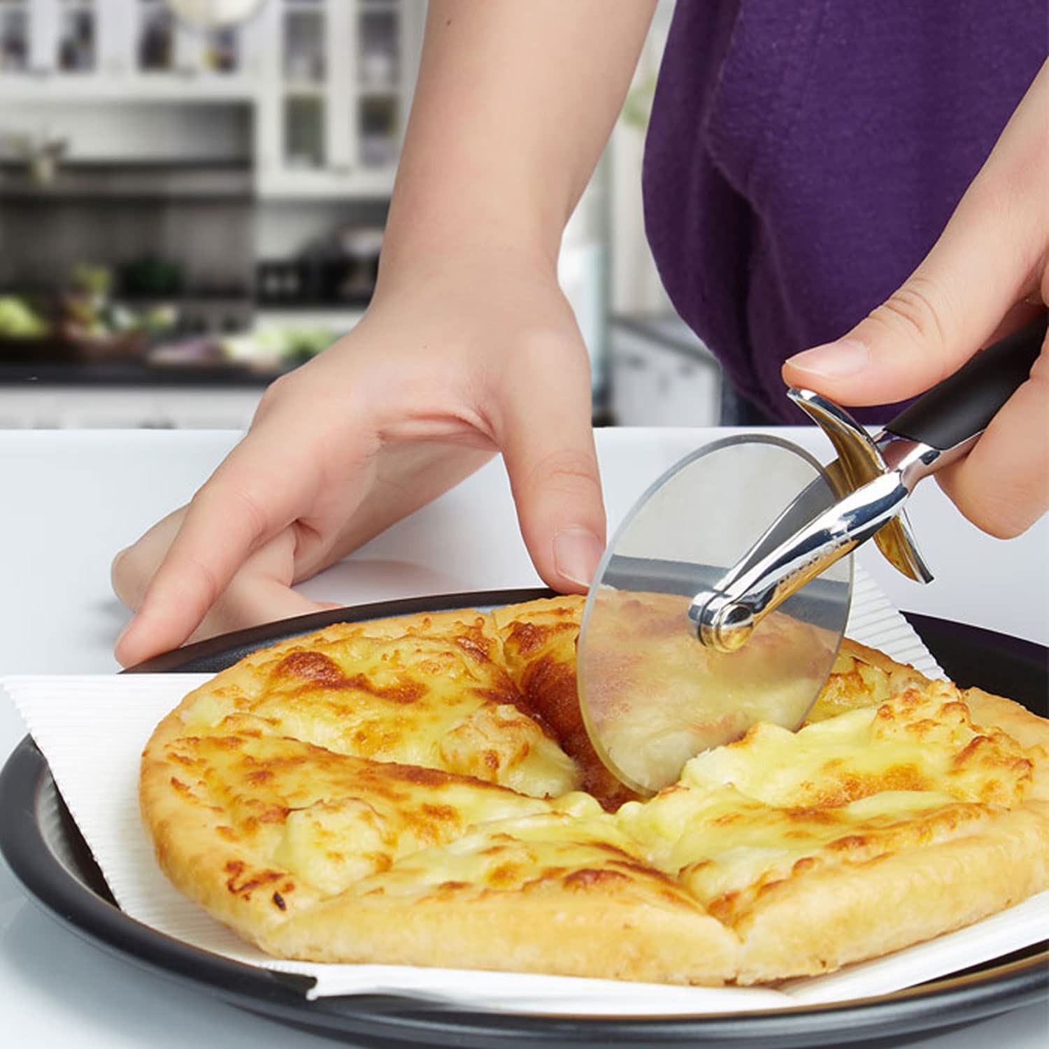Rotella Tagliapizza In Acciaio Inox - Lama Affilata, Manico Ergonomico Antiscivolo, Lavabile In Lavastoviglie