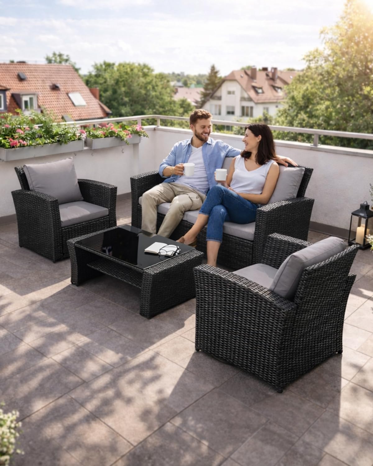 LANOX 4-Teiliges Poly Rattan Balkonmöbel Set mit Sofa und Couchtisch