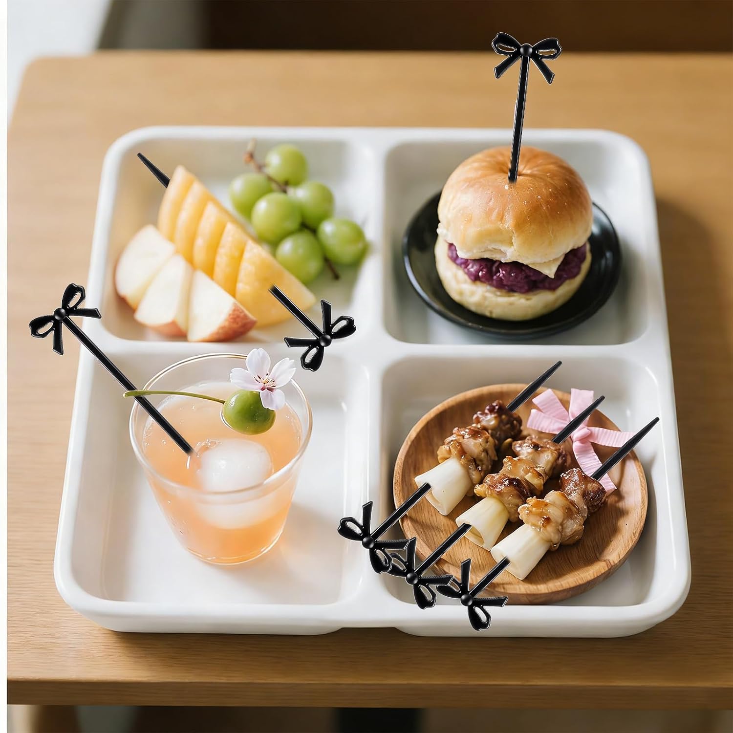 JJUNW 30 PCS Black Bow Cocktail Picks, Acrylic Cute Bows Fruit Toothpick