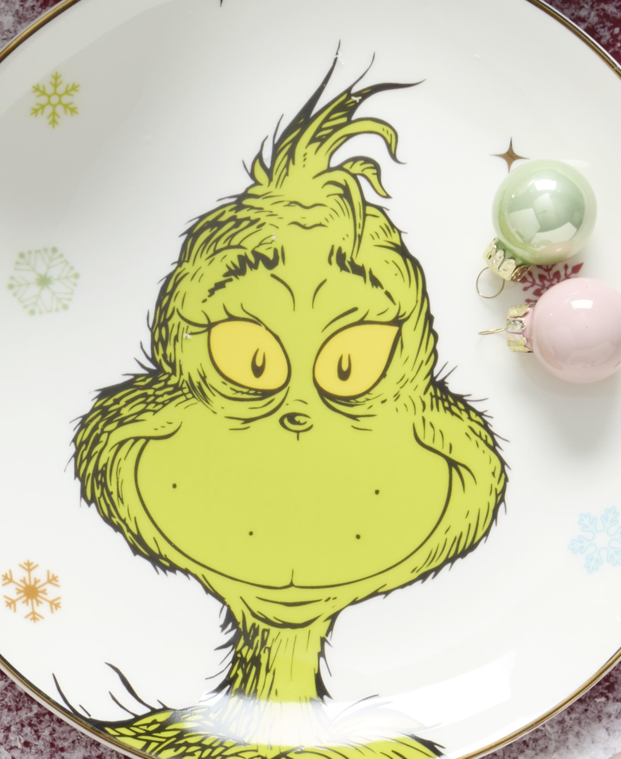 Lenox Merry Grinchmas - Vajilla para 4 platos de porcelana, apto para microondas y lavavajillas, para pasta, ensalada y cena, decoración navideña (surtido de 4 piezas)