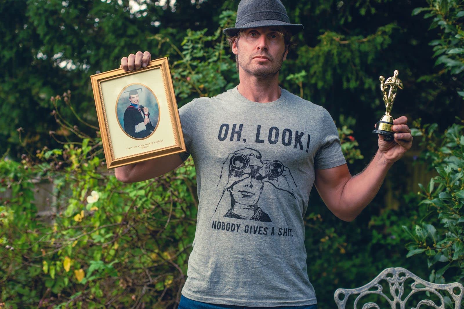Crazy Dog Tshirts - Mens Oh Look Nobody Gives A Shit Tshirt Funny Sarcastic Mocking Novelty Graphic tee - Camiseta Divertidas