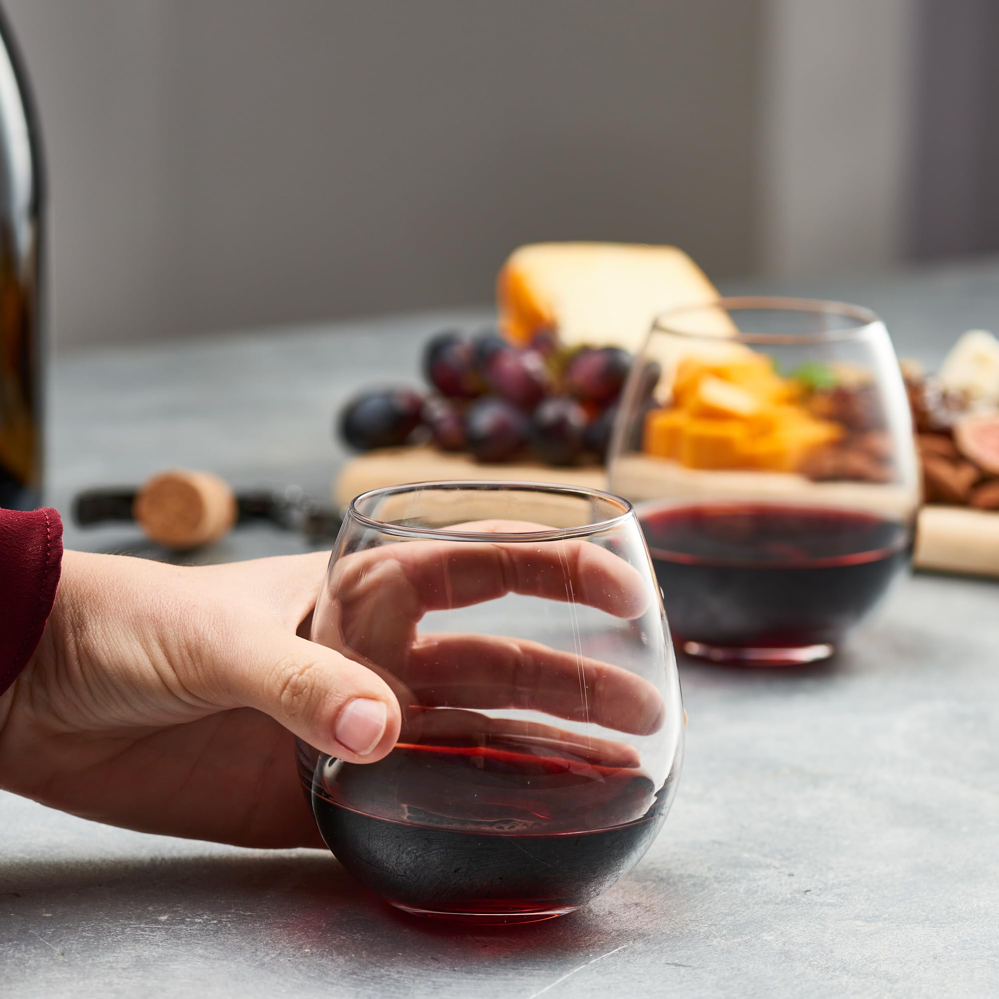 Yaschmo Juego De 4 Copas De Vino Tinto De 24.8 Onzas, Juego De 4 Copas De Vino Sin Tallo De 22 Onzas, Vidrio Soplado A Mano Sin Plomo, Embalaje De Regalo