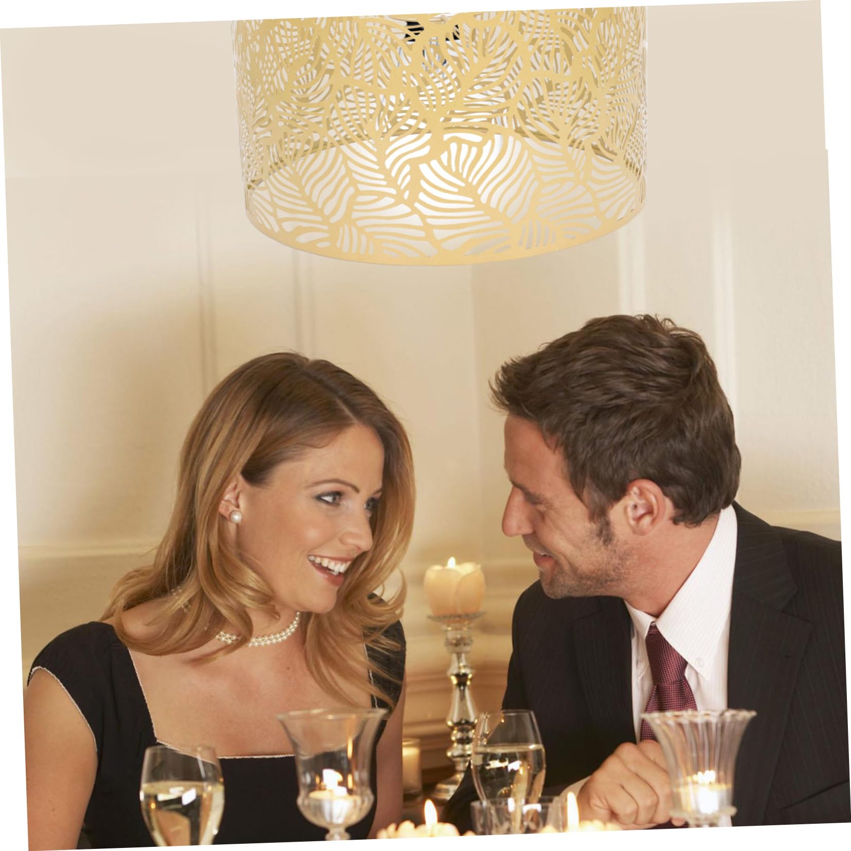 Abat-jour en Fer Creux Motif Feuille E27 E14 pour Pendaison