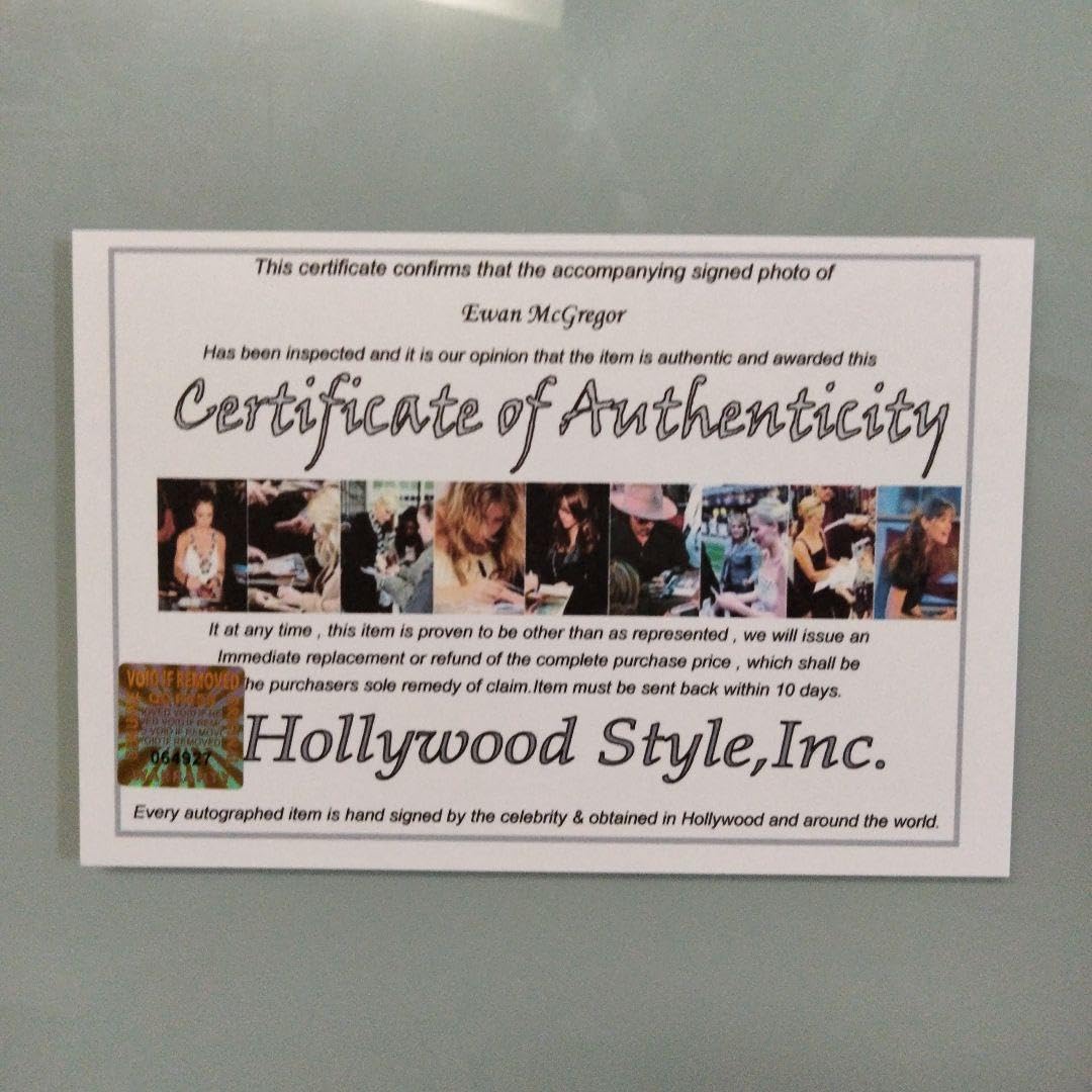 ユアン・マクレガー直筆サイン入り超大型写真…Ewan McGregor