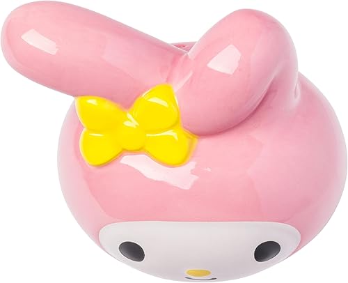 Miniatura 7 de Silver Buffalo Sanrio Hello Kitty and Friends My Melody And Kuromi - Juego de salero y pimentero de cerámica esculpida en 3D