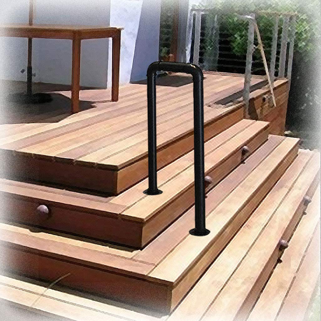 Main courante en U contre les chutes sur escalier extérieur en fer forgé 2-3 marches