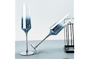 Wedding Champagne Flutes: Elegant Set for Bride and Groom
