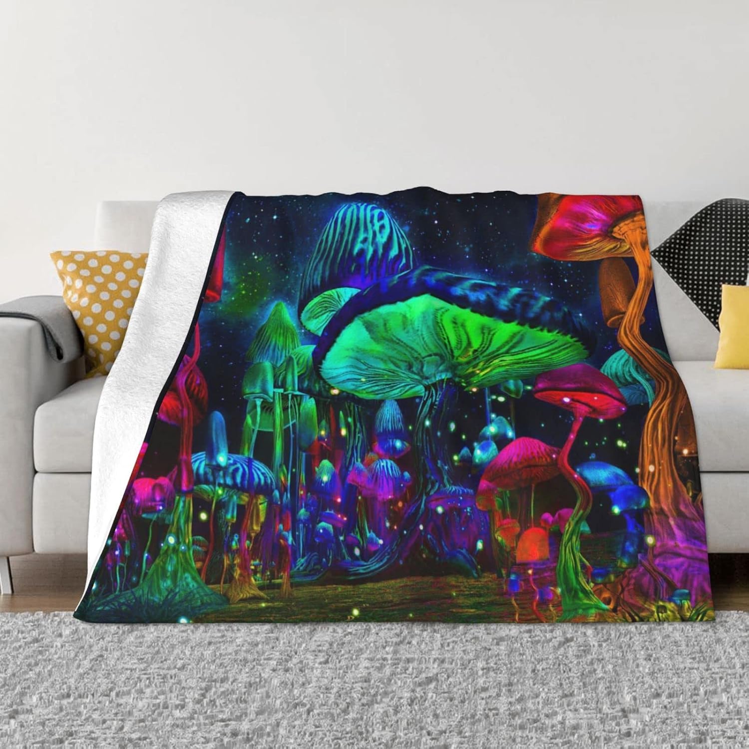 Blacklight Mushroom Throw Blanket Super Soft Cozy Warm Plush Throw Blankets Lightweight Fuzzy Comfy Textured Microfiber Flannel Blanket for Couch, Sofa, Bed, Chair,Car,Camping (80''X60'')