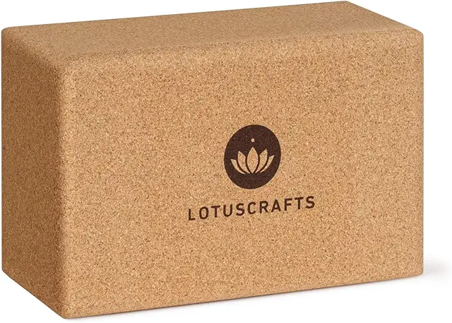 Lotuscrafts® Yoga Block Kork Set: 2 Größen, Made in Portugal - Yoga Zubehör für Anfänger & Fortgeschrittene