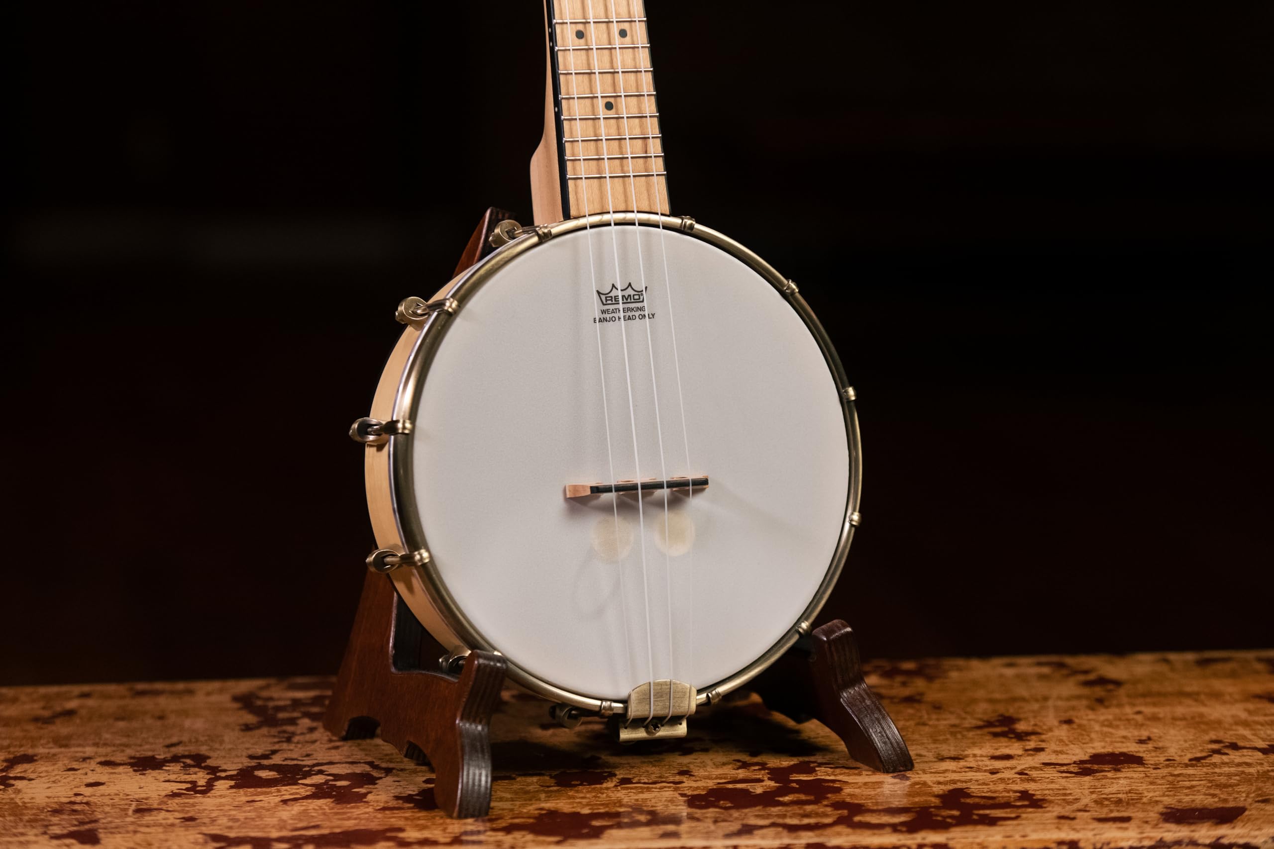 ORTEGA Banjolele Série Banjolele 4 Cordes - + Housse (OUBJE90-MA)